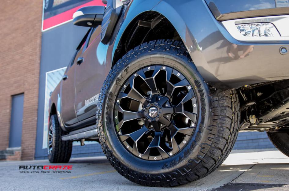 FORD RANGER ASSAULT GLOSS BLACK MILLED ACCENTS